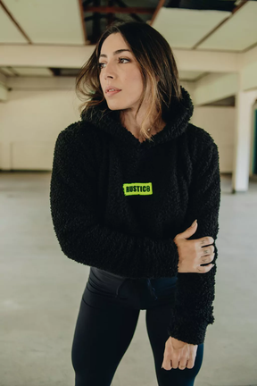 Cropped Sherpa Manga Longa